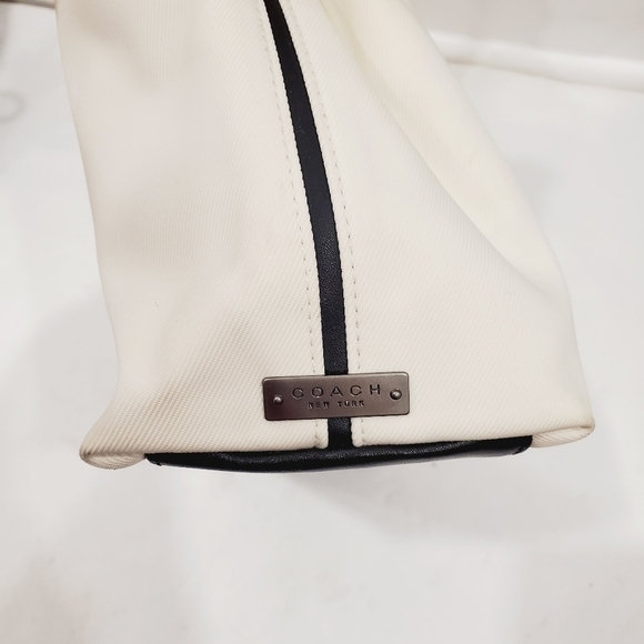 COACH Mercer Nylon & Leather Black & White Shoulder Bag Tote 7411 - Picture 3 of 6